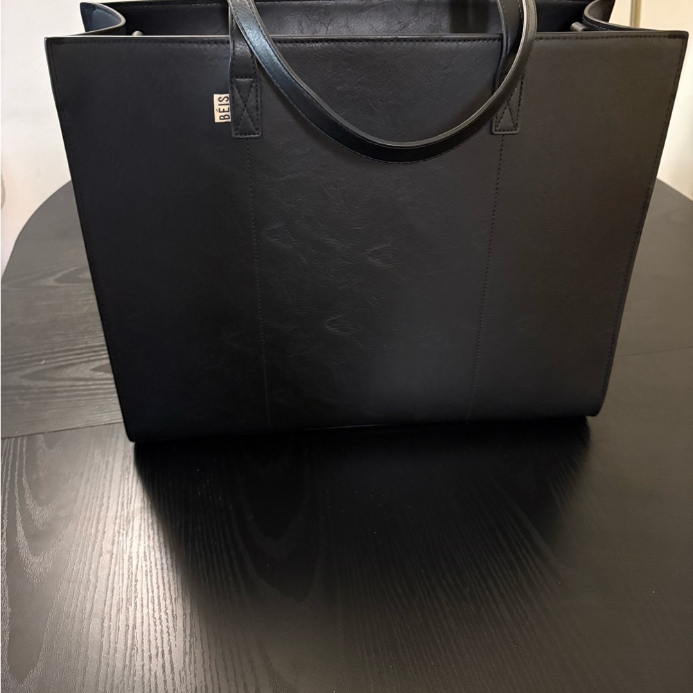 Large Beis Work Tote - Picture 4 of 5
